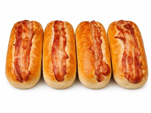 Worstenbroodje met spek&nbsp;per 4