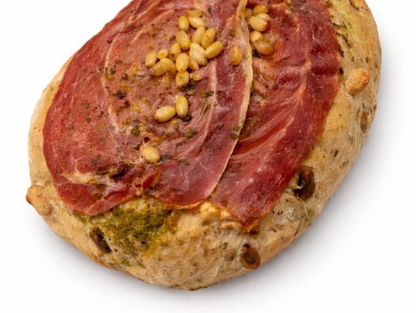 Pesto / serranoham / noten